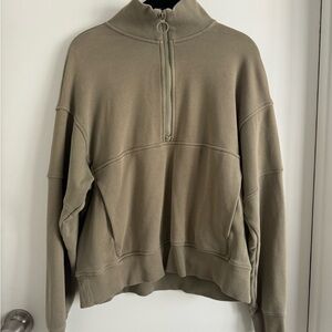 Vuori Women's Olive Zip-Up Jacket